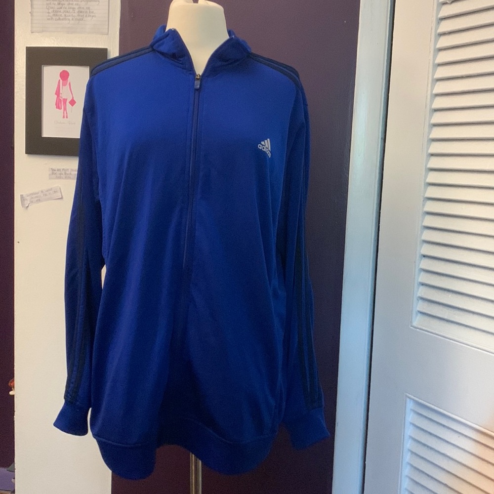 Adidas Men’s Blue Track Jacket.  Size XL.  Full zip jacket excellent condition